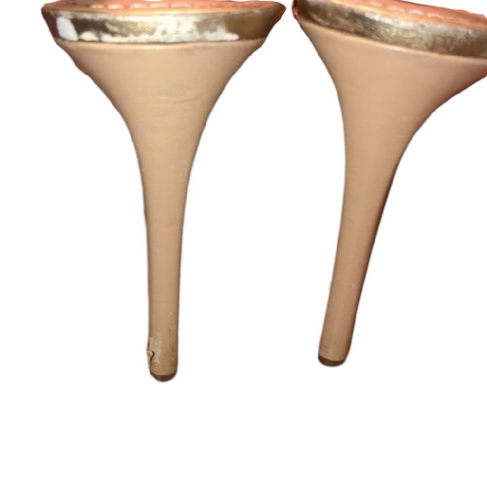 Nine West size 10 ivory / nude strappy heels with gold detail - Picture 10 of 12
